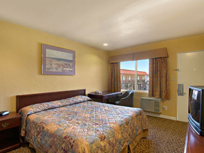 Travelodge By Wyndham El Cajon Room photo